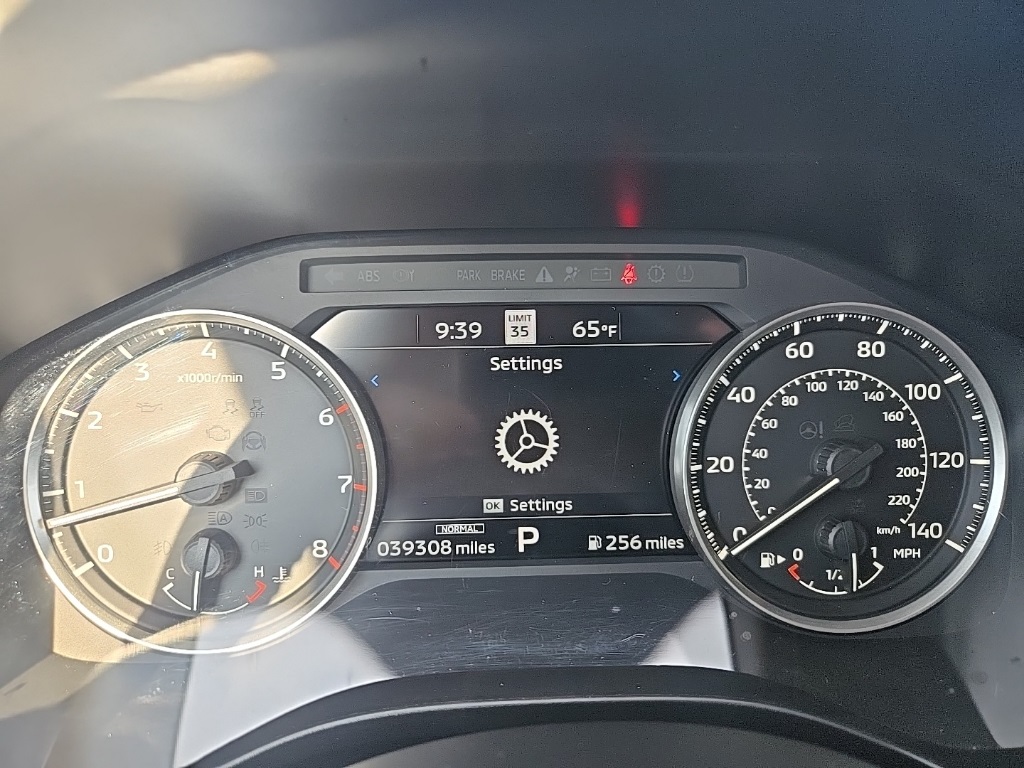 2024 Mitsubishi Outlander SE photo 18