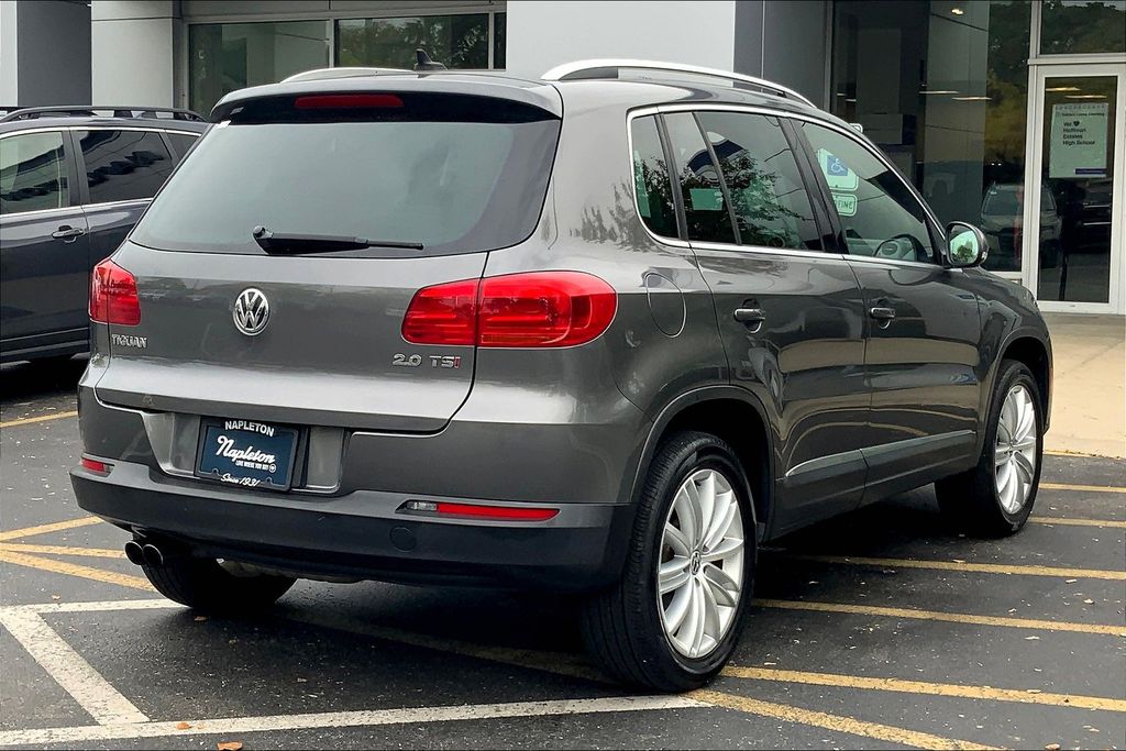 2014 Volkswagen Tiguan SE photo 13