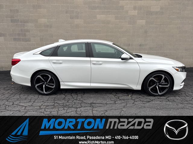 2019 Honda Accord Sport's photo