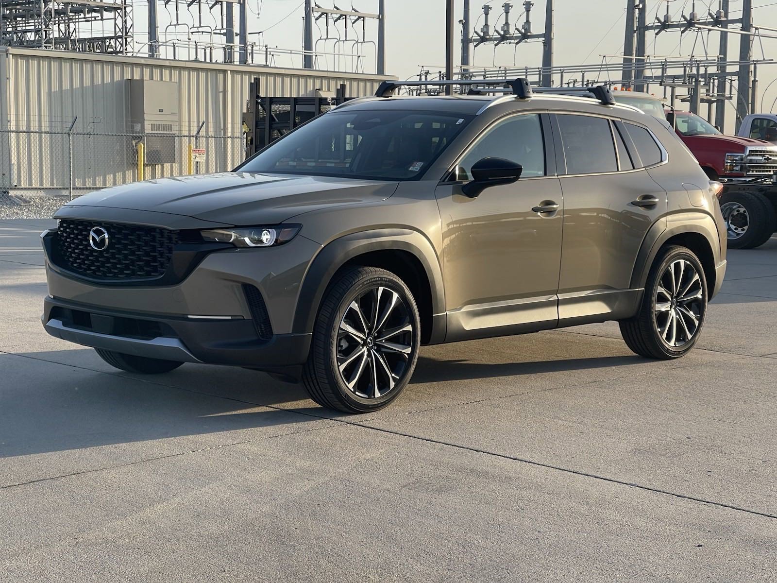2025 Mazda CX-50 Premium's photo