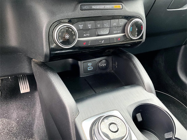 2022 Ford Escape SE photo 26