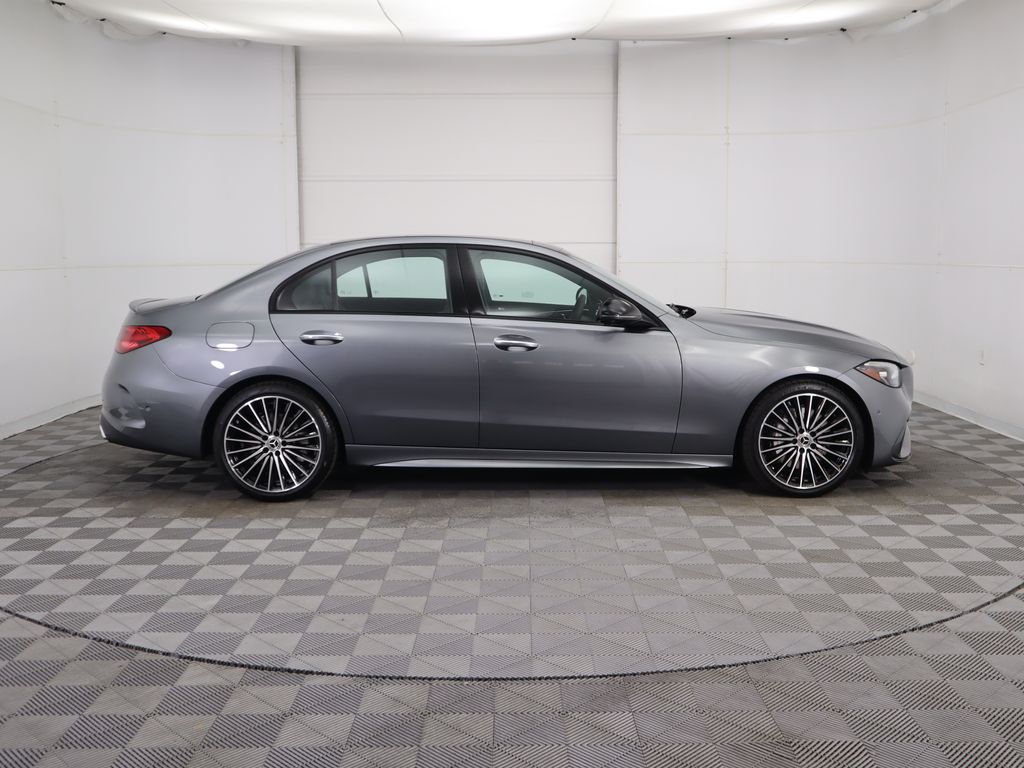 2025 Mercedes Benz C 300 photo 4