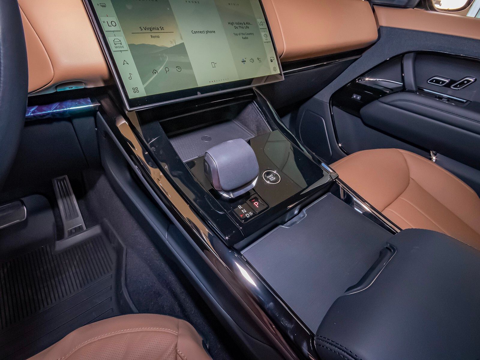 2025 Land Rover Range Rover Sport SE photo 26