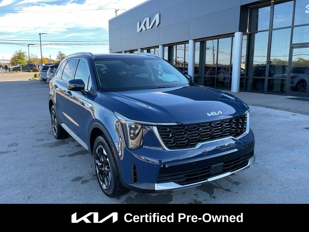 2025 Kia Sorento S's photo
