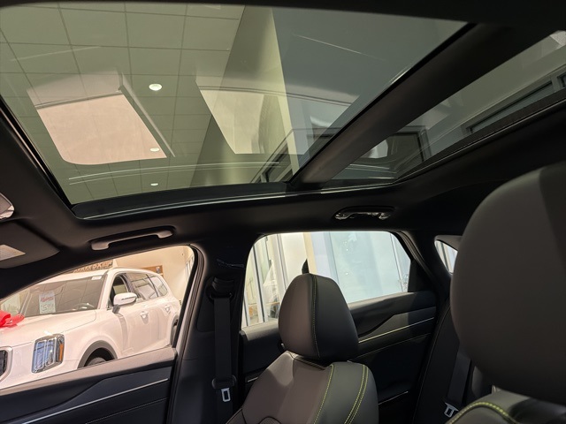 2026 Kia K5 GT photo 11