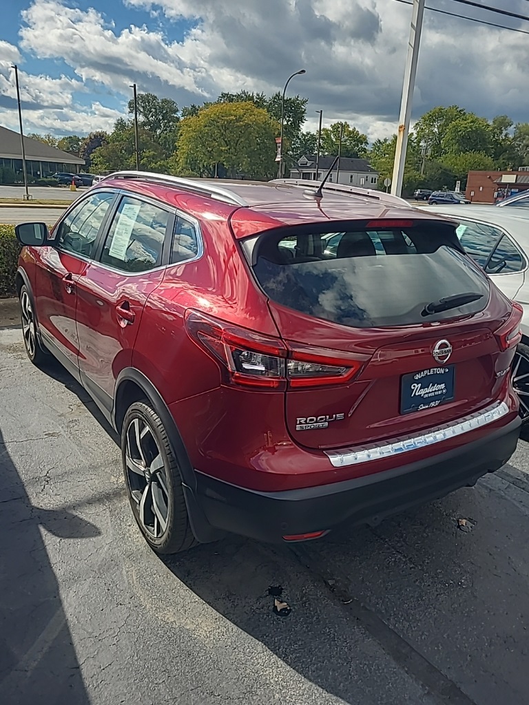 2022 Nissan Rogue Sport SL photo 4