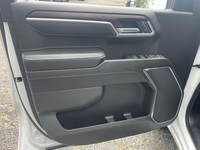 2025 Gmc Sierra 1500 SLT photo 23