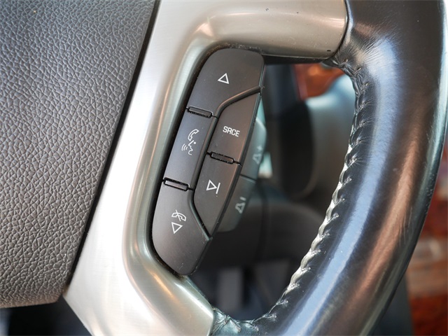 2013 Chevrolet Tahoe LT photo 27