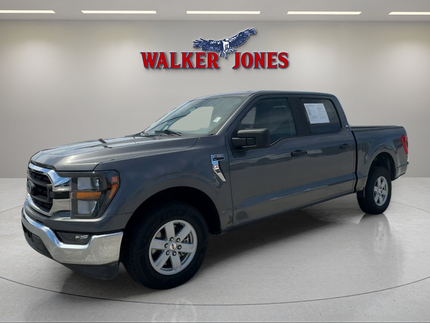 2023 Ford F-150 XLT photo 6