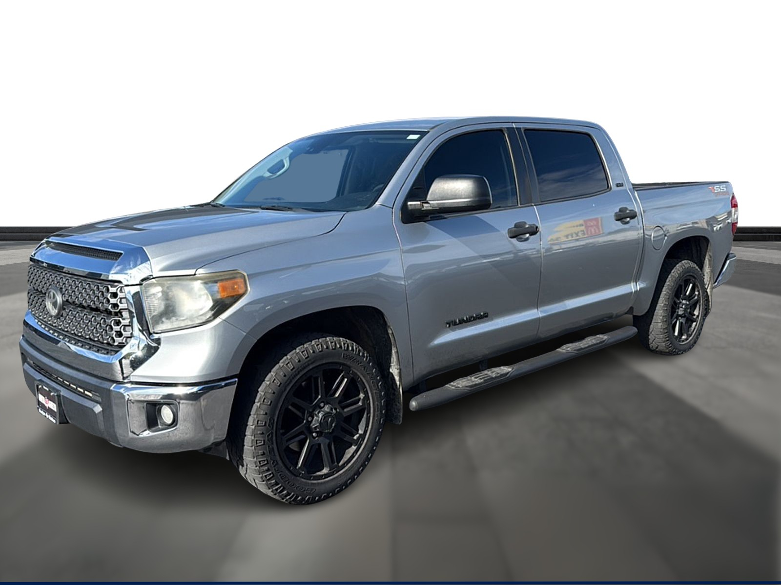 2019 Toyota Tundra SR5's photo