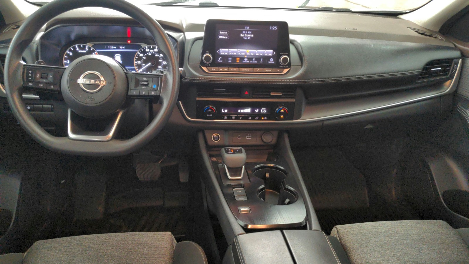 Used 2023 WHITE Nissan SV image 22