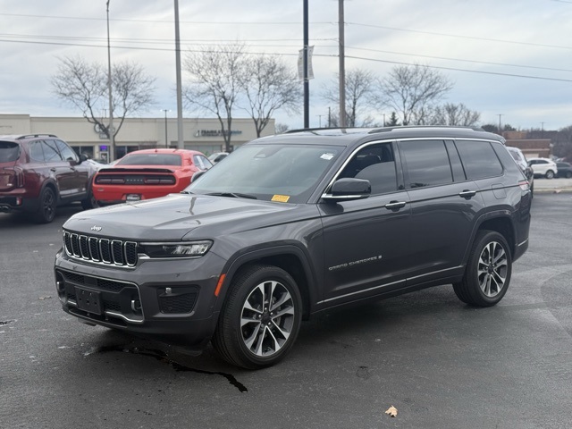 2023 Jeep Grand Cherokee L Overland's photo
