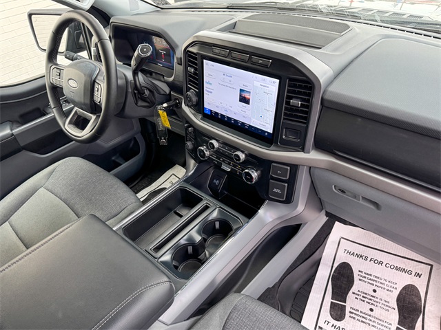2024 Ford F-150 XLT photo 22