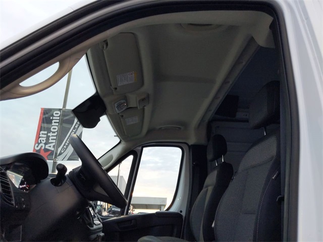 2026 Ram ProMaster 2500 photo 14