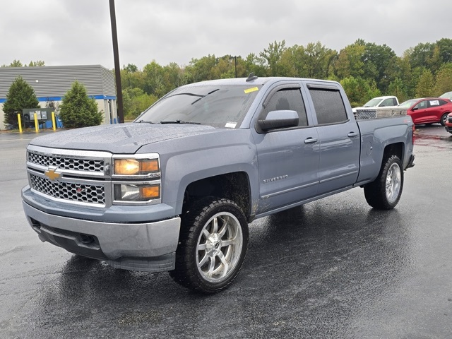 2015 Chevrolet Silverado 1500 LT photo 4