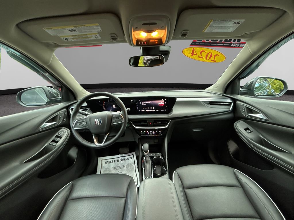 2024 Buick Encore GX Avenir photo 24
