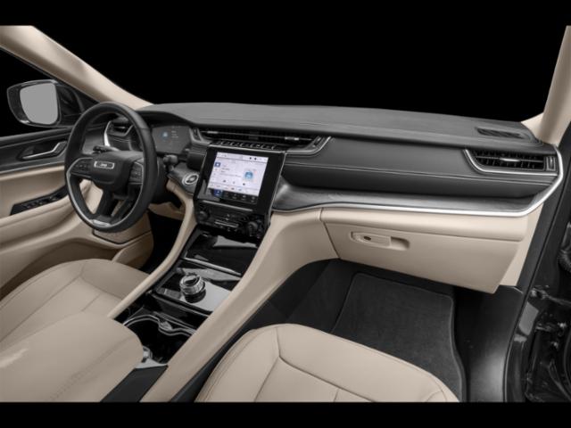 2025 Jeep Grand Cherokee Altitude photo 10