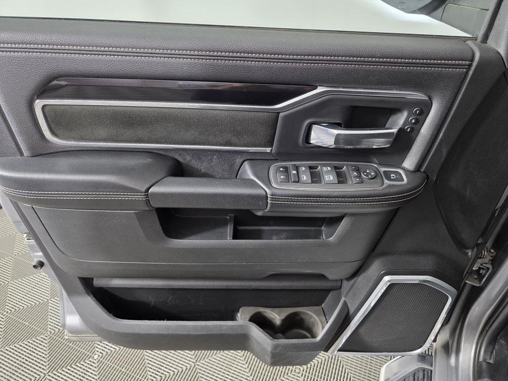 2022 Ram 2500 Laramie photo 15