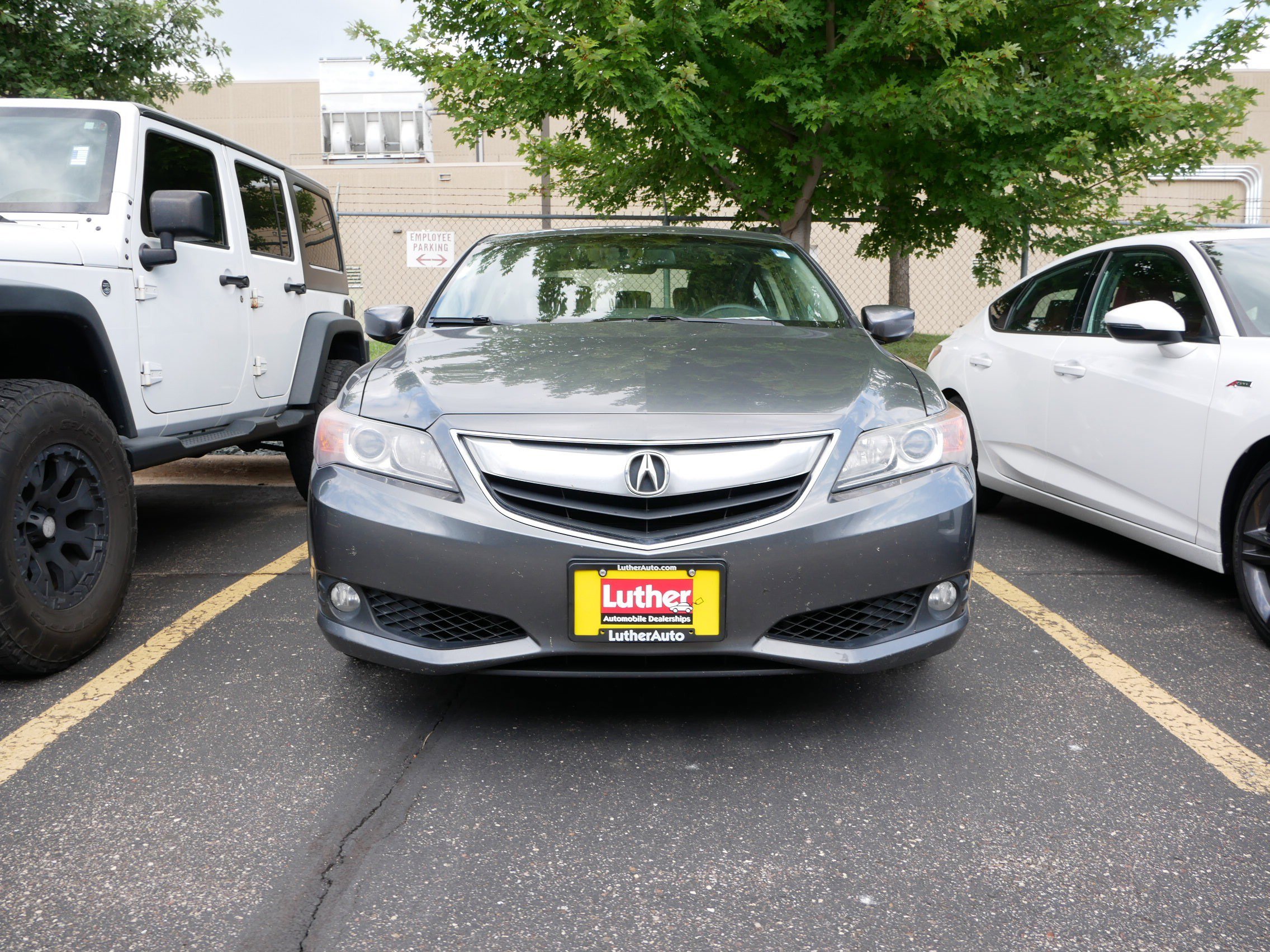 2013 Acura ILX 2.0L Premium photo 2