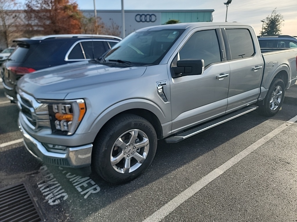 2023 Ford F-150 XLT's photo