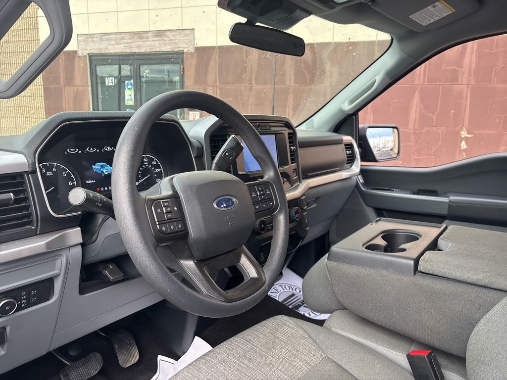 Used 2022 Black Ford XLT image 24