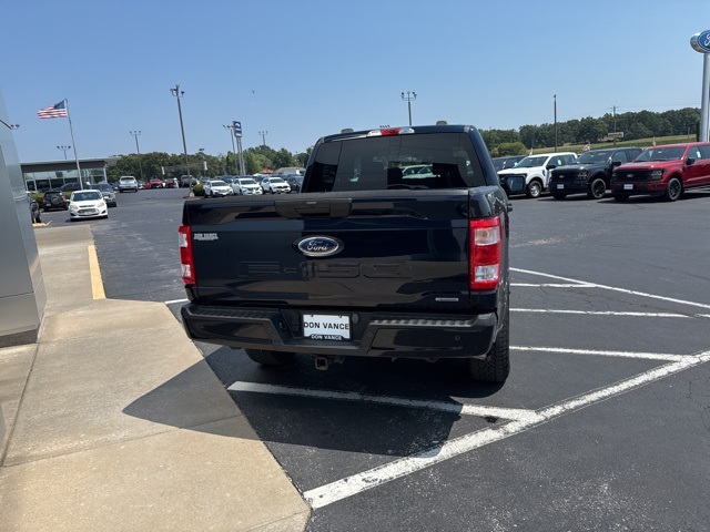 2023 Ford F-150 XL photo 4