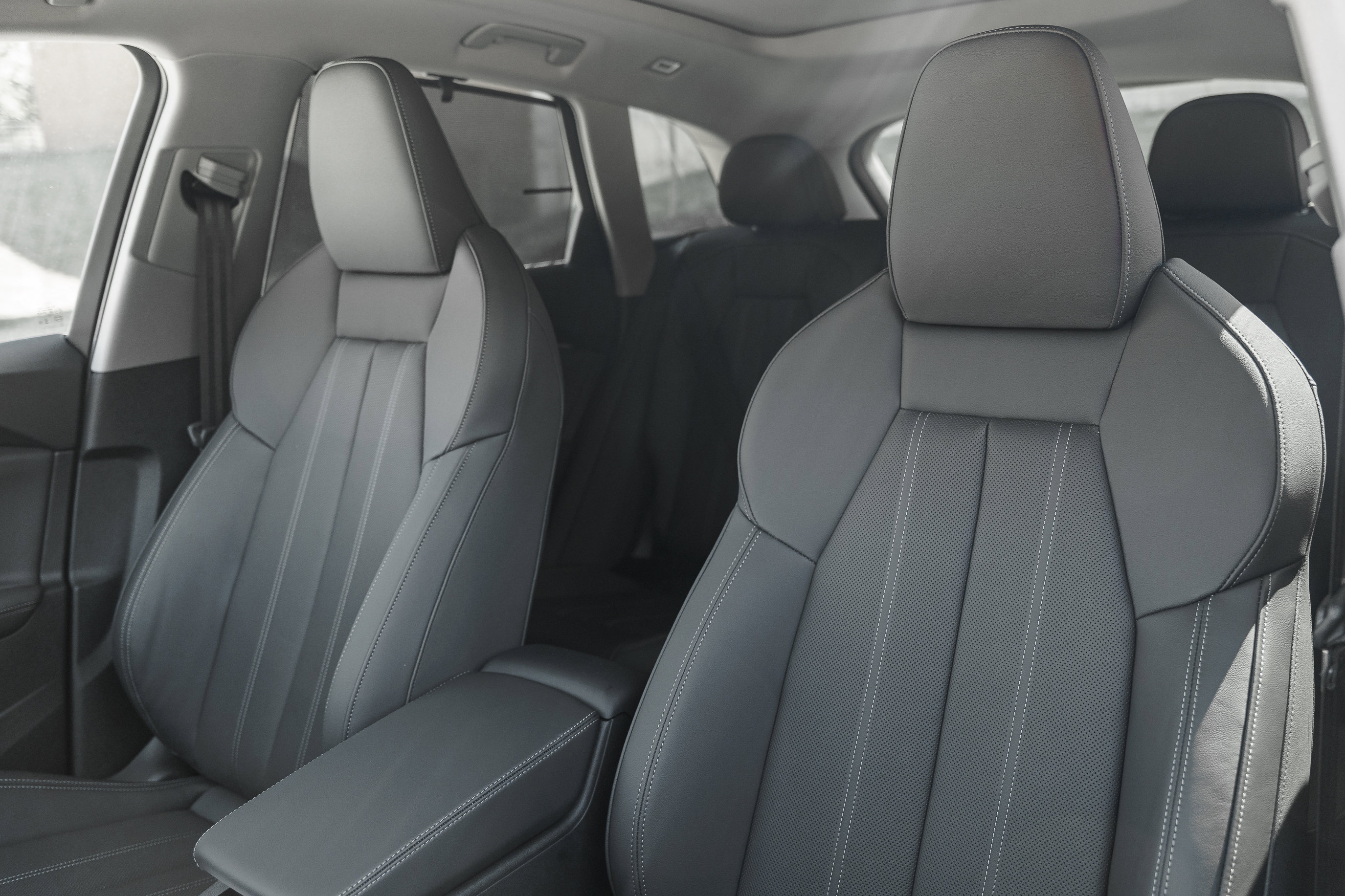 2025 Audi Q5 Premium Plus photo 21