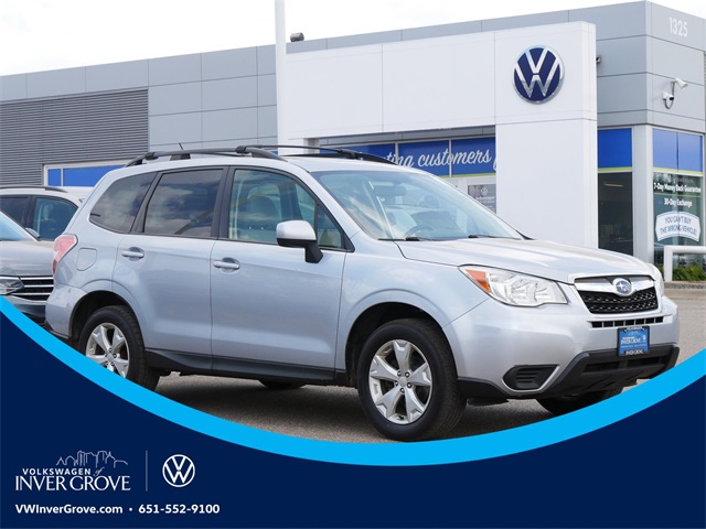 Used 2015 Subaru Forester i Premium with VIN JF2SJADC8FG820876 for sale in Inver Grove Heights, Minnesota