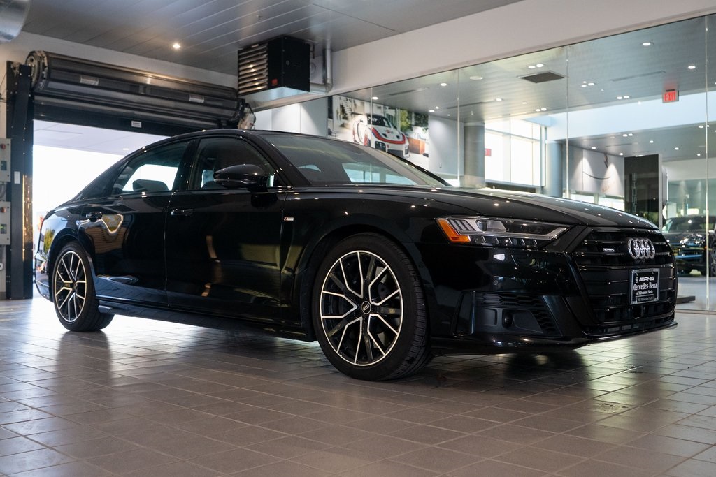 2021 Audi A8 Base's photo