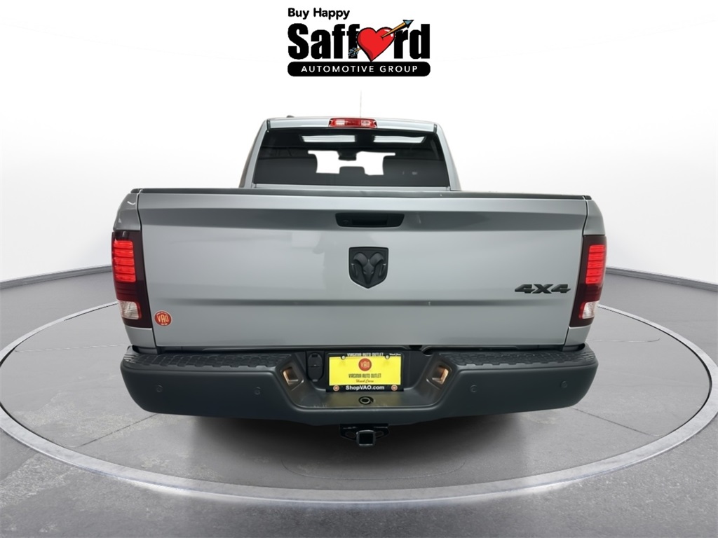 2024 Ram 1500 Classic Warlock photo 21