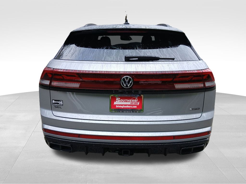2026 Volkswagen Atlas Cross Sport SEL R-Line photo 3