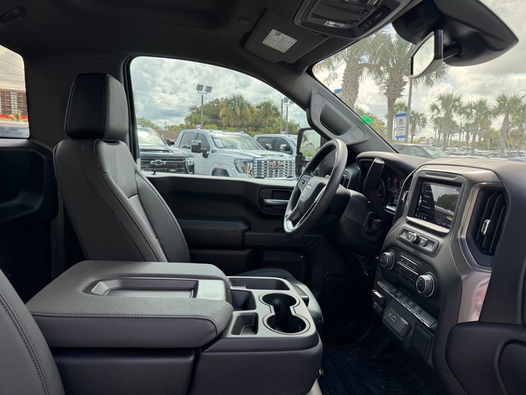 2025 Chevrolet Silverado 3500HD photo 12
