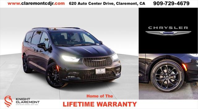 2026 Chrysler Pacifica Limited's photo