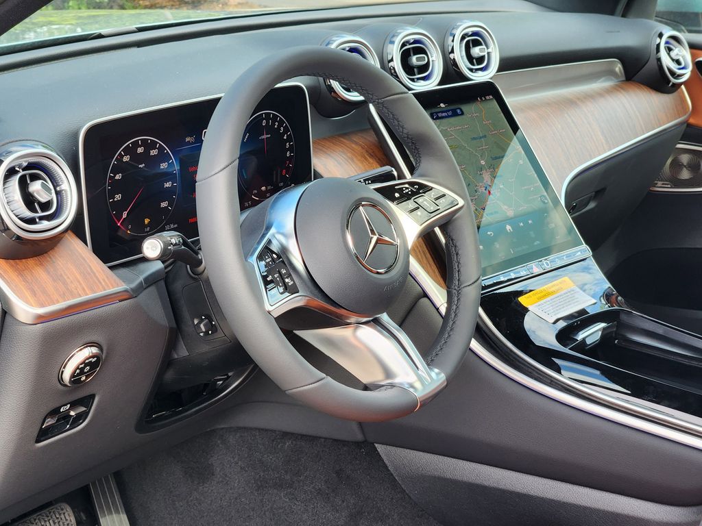 2026 Mercedes Benz GLC 350e 4MATIC photo 13