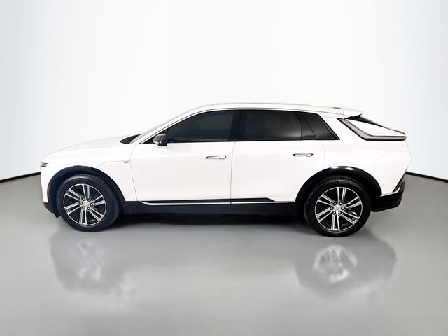 2024 Cadillac Lyriq Luxury photo 4