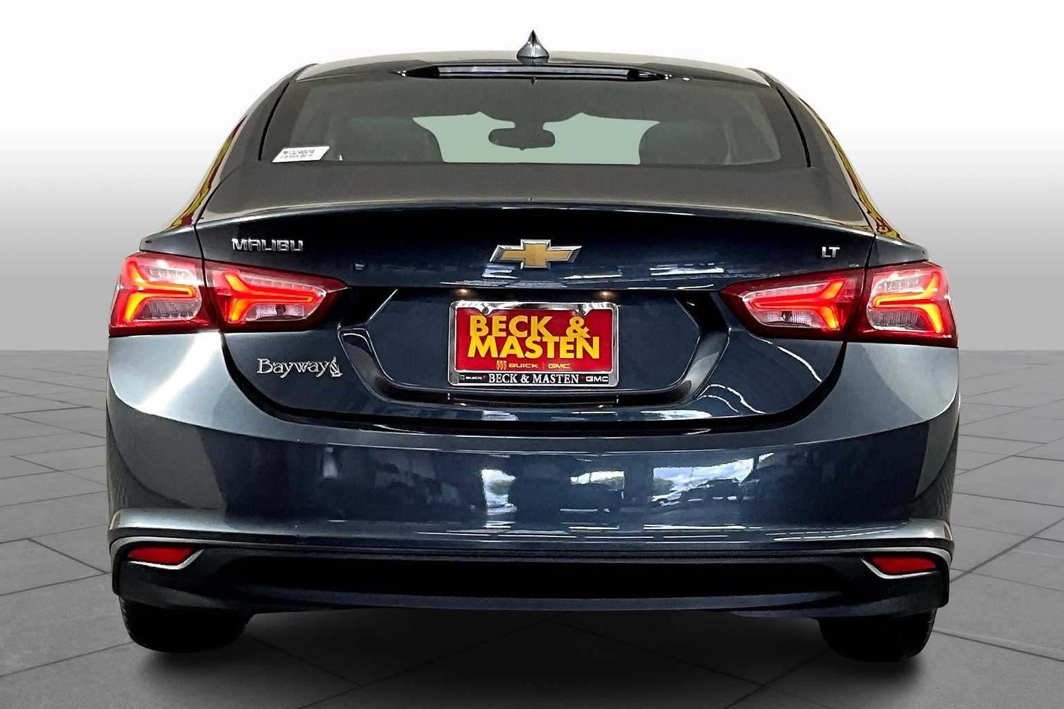 2021 Chevrolet Malibu 1LT photo 4