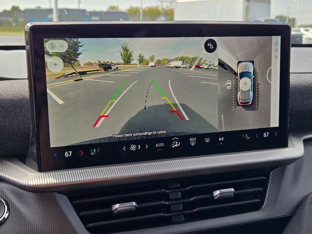 2025 Ford Explorer ST photo 27