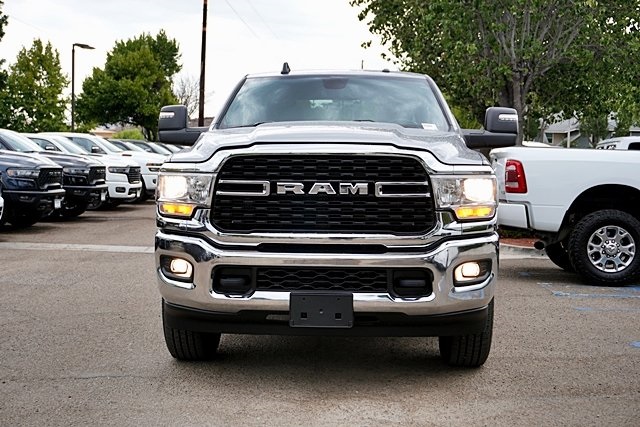 2024 Ram 2500 Big Horn photo 4