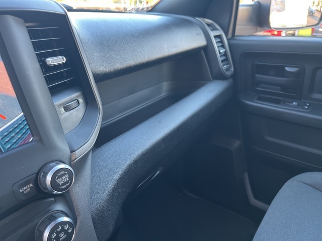 2022 Ram 2500 Tradesman photo 28