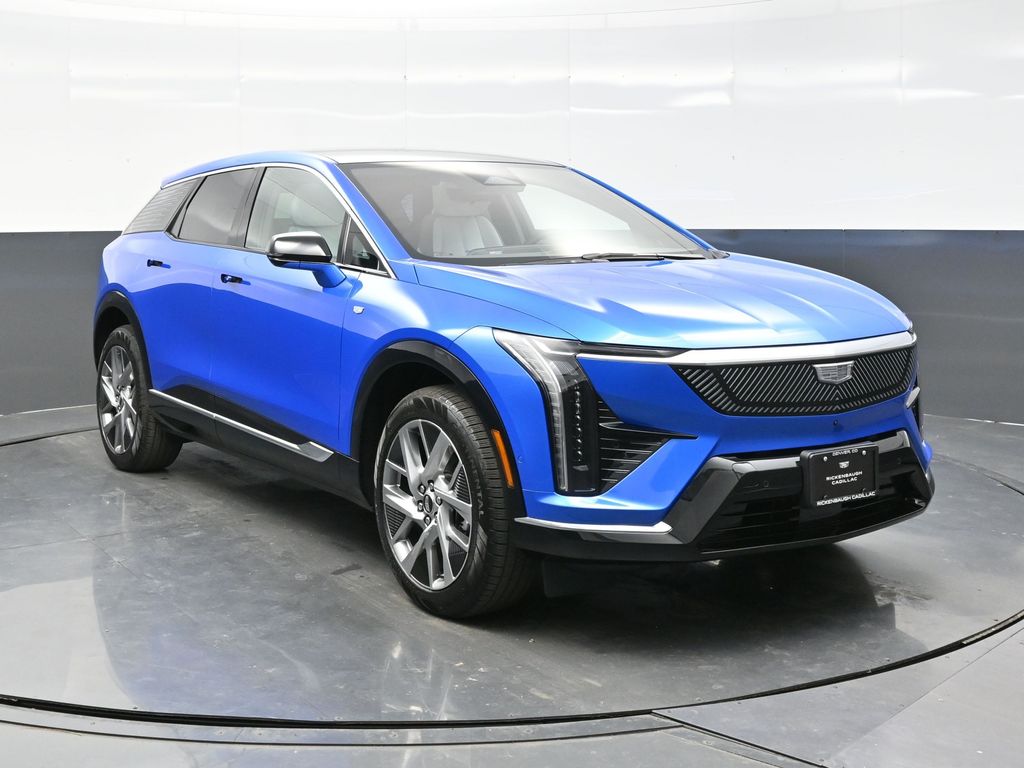 2026 Cadillac OPTIQ Luxury's photo