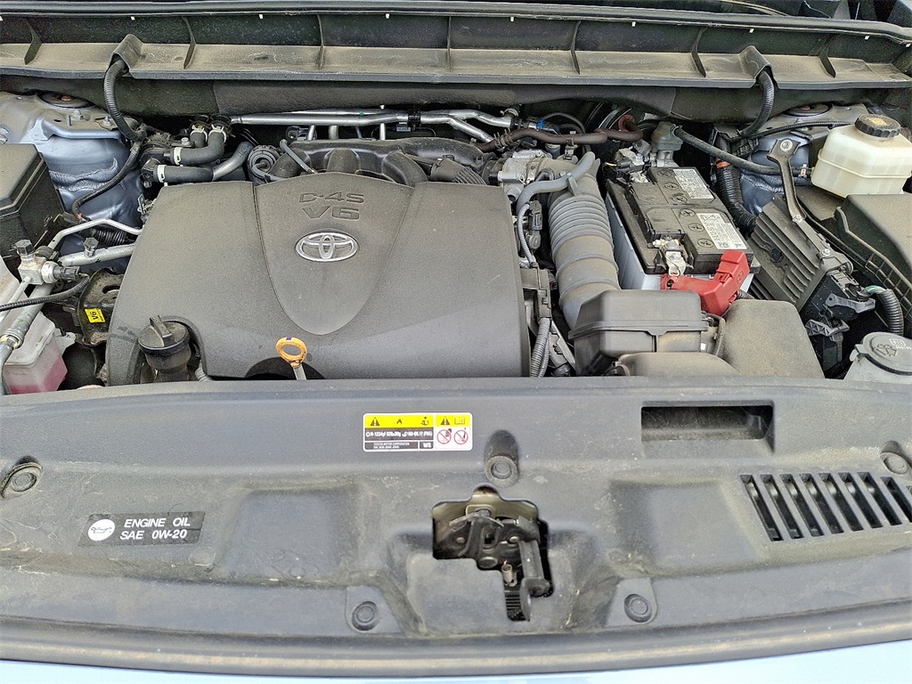 2022 Toyota Highlander XLE photo 27