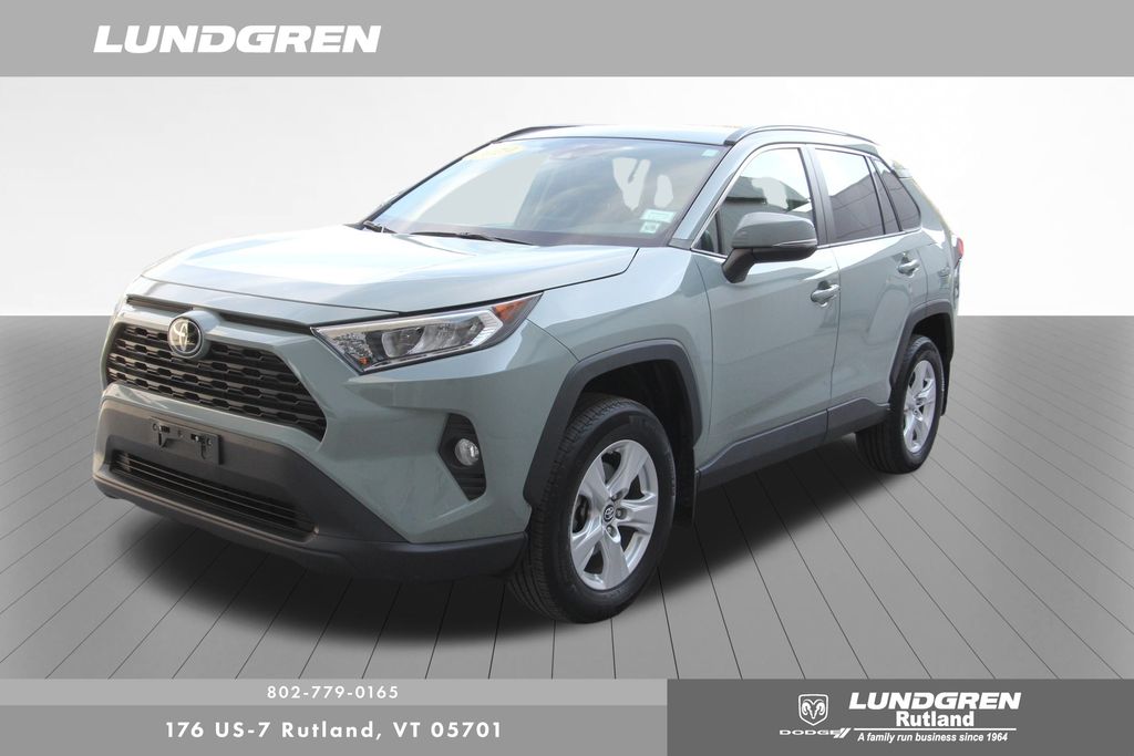 2019 Toyota RAV4 XLE photo 31