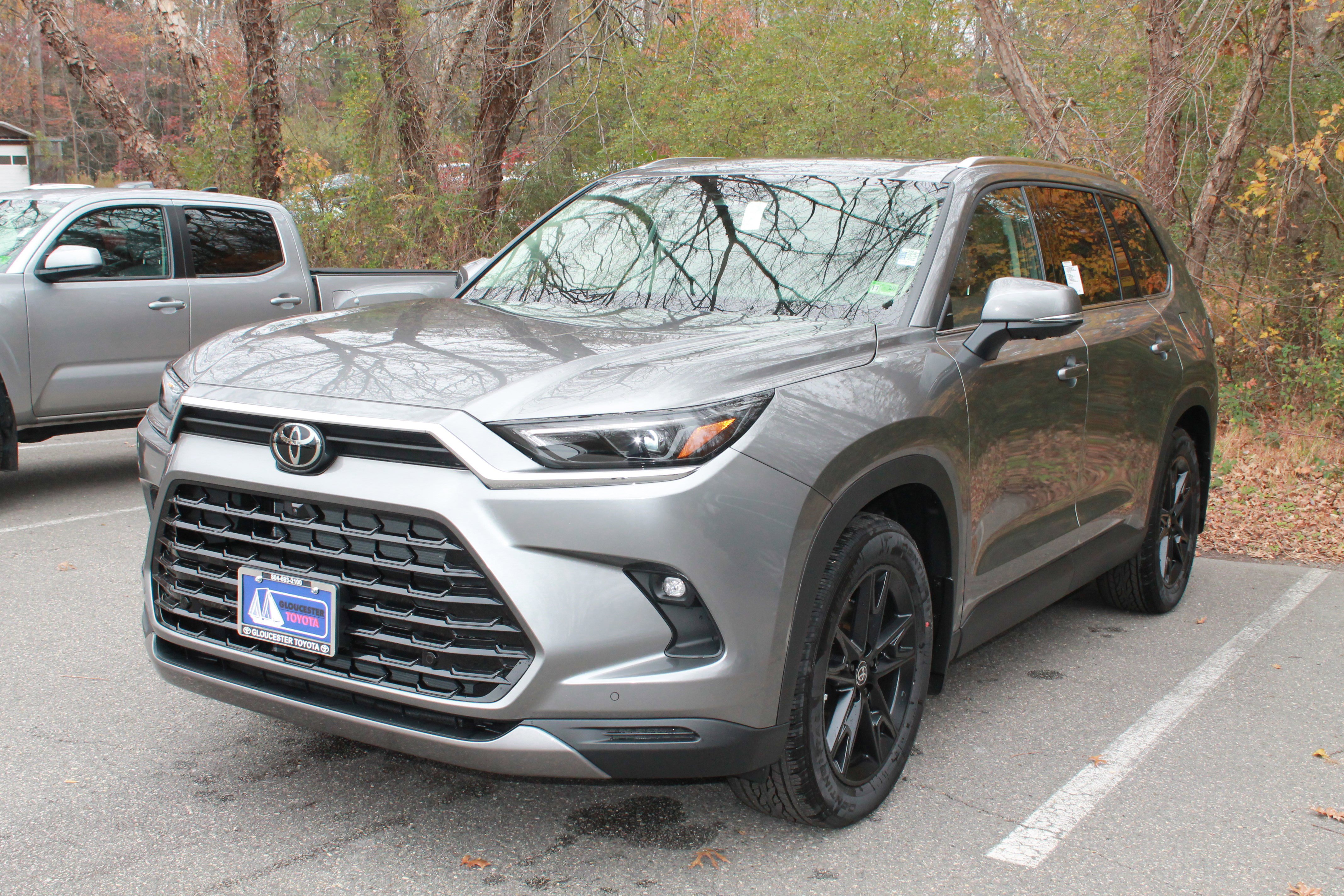 2026 Toyota Grand Highlander Platinum's photo