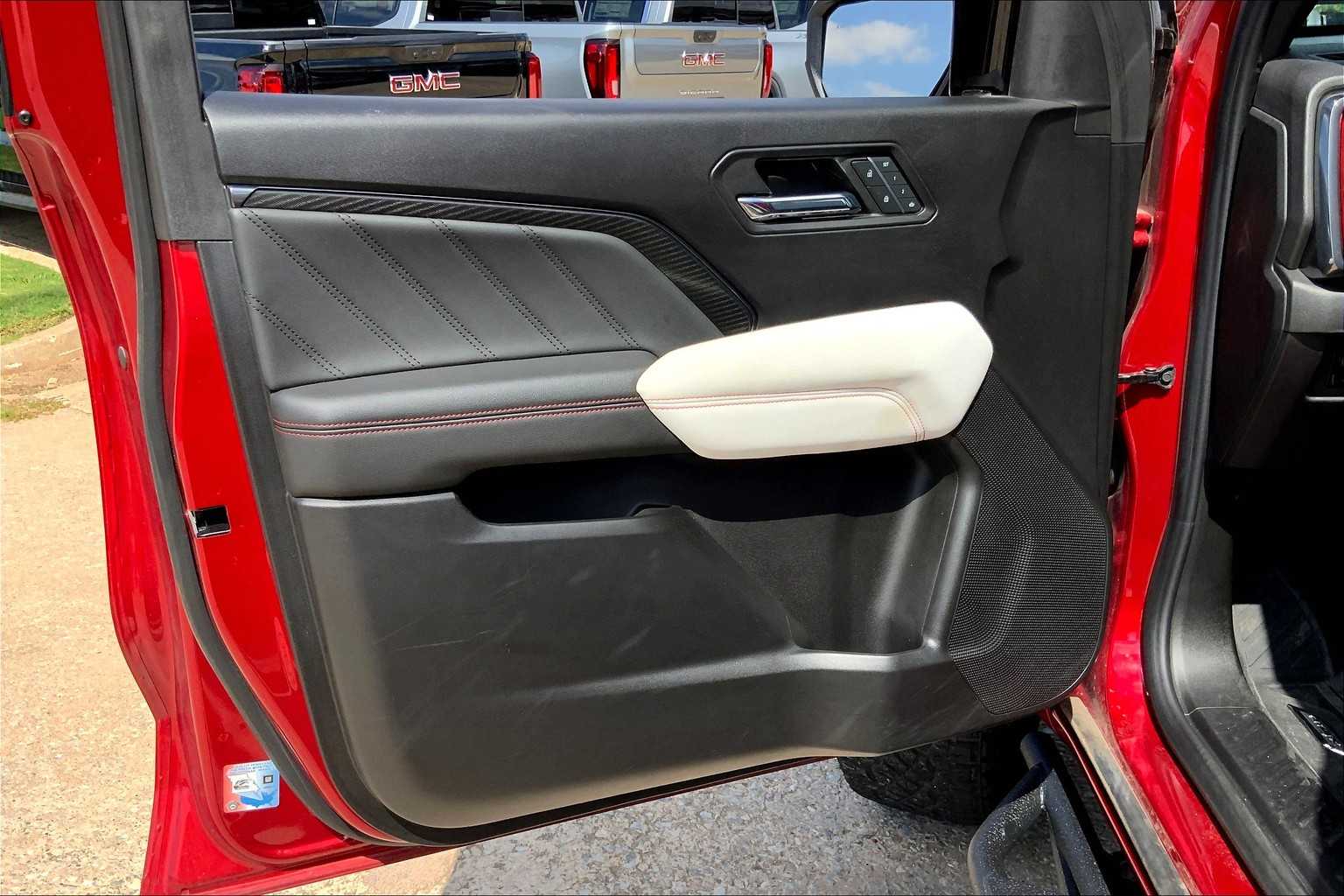 2023 Gmc Canyon AT4X photo 20