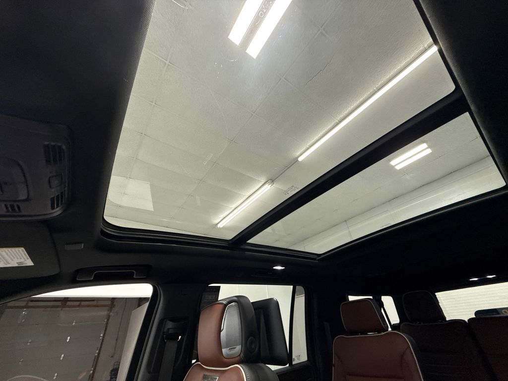2024 Gmc Yukon XL Denali Ultimate photo 24