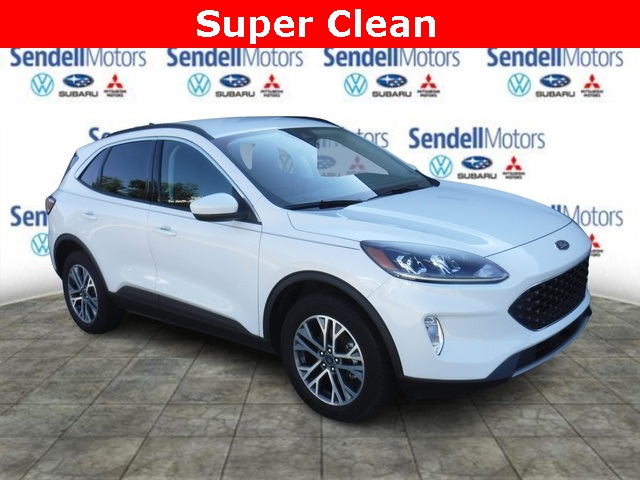 2021 Ford Escape SEL's photo