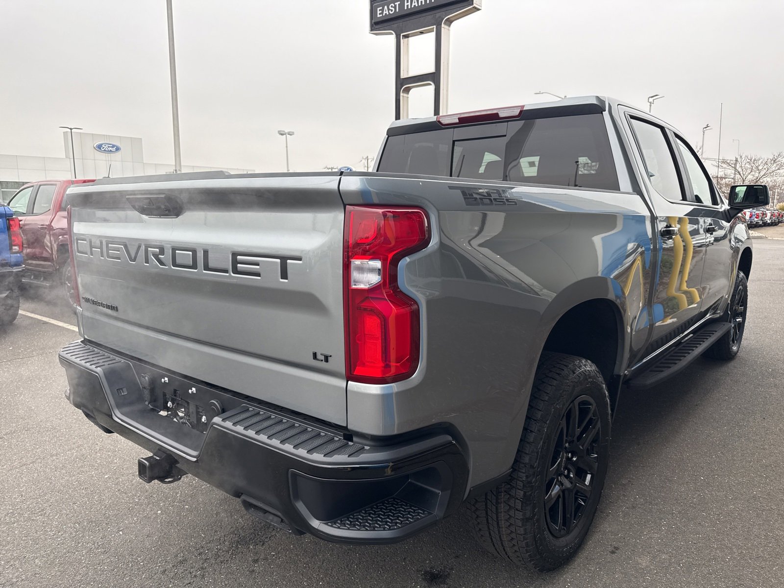 2026 Chevrolet Silverado 1500 LT Trail Boss photo 2