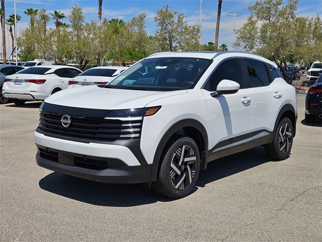 2025 Nissan Kicks SV photo 2