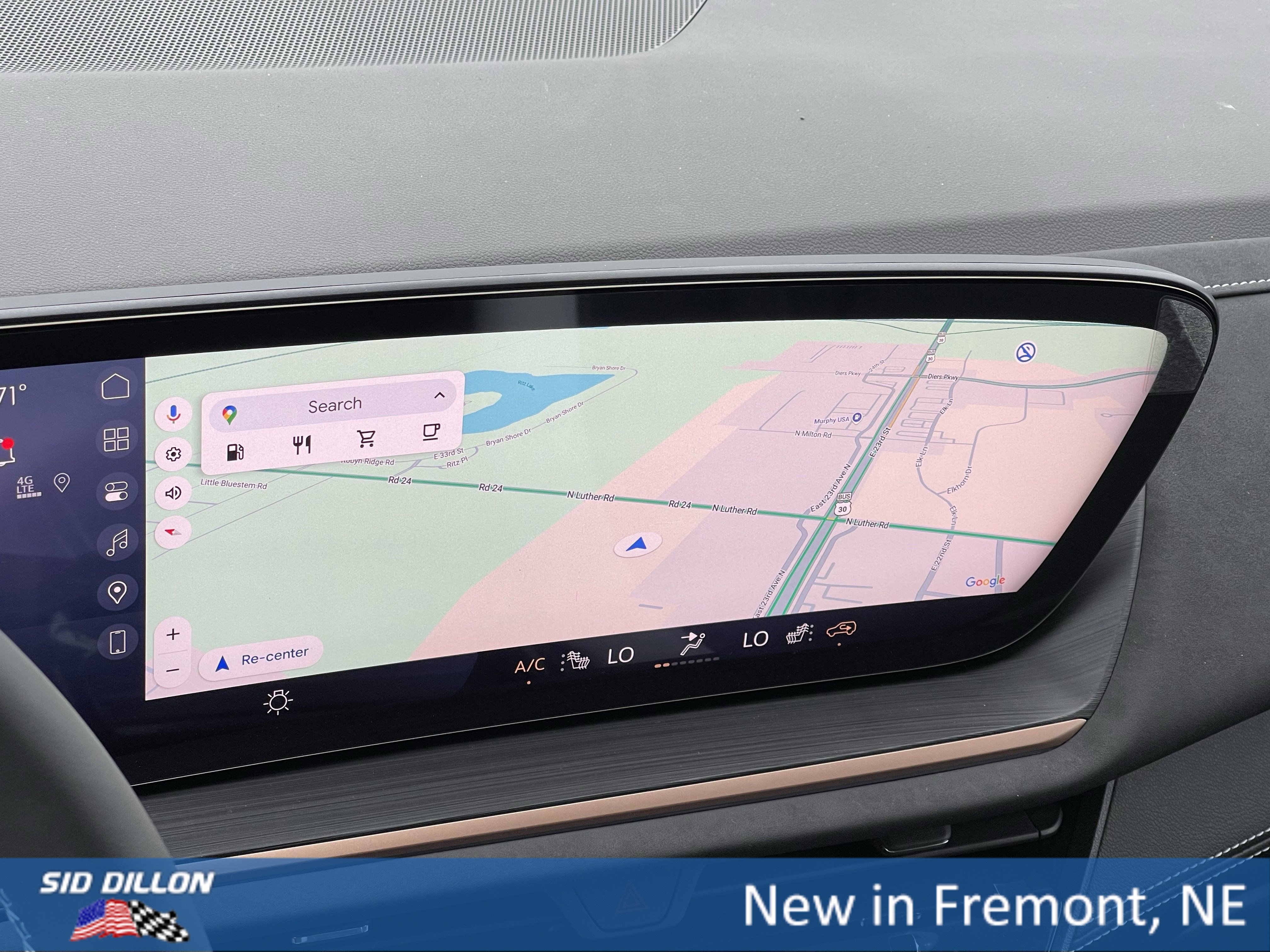 2025 Buick Envision Sport Touring photo 3