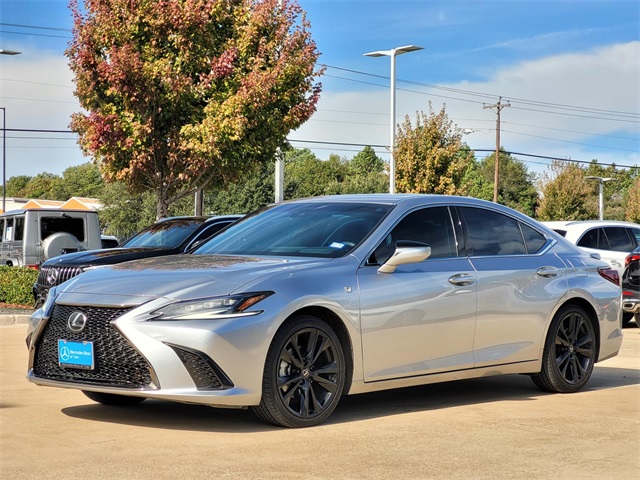 2022 Lexus ES 350 F SPORT photo 3